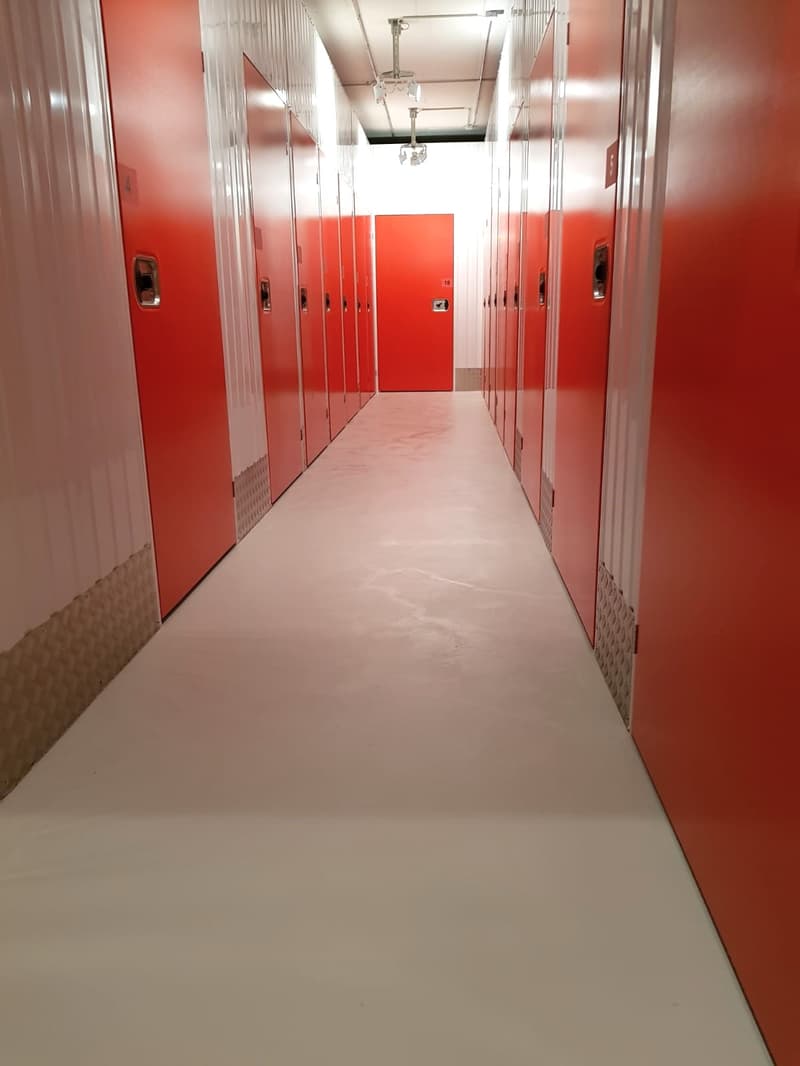 Lagerräume zw. 7m3 und 25m3 flexibel zu vermieten. Keine Kündigungsfrist. (4)