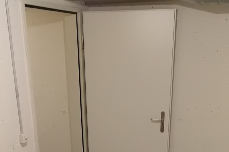 Lagerraum 4.8m2. Unkompliziert, modern und trocken. (5)