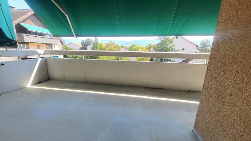 südlich ausgerichteter Balkon
