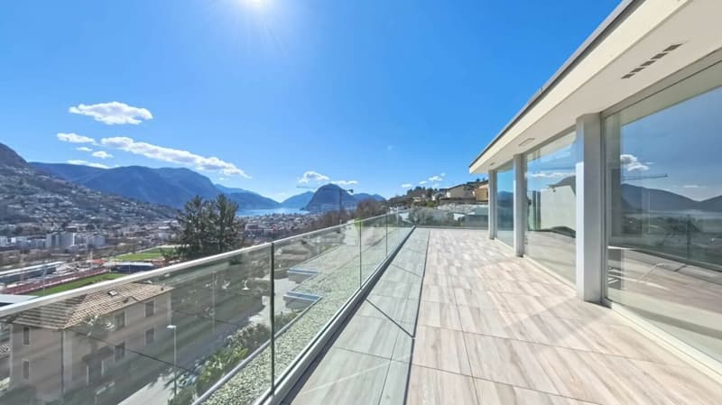 Elegantes 2.5-Zimmer-Wohnung mit großer Terrasse und Seeblick sowie Schwimmbad (11)