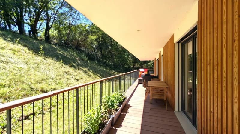 Bright apartment with garden and large terrace (3)