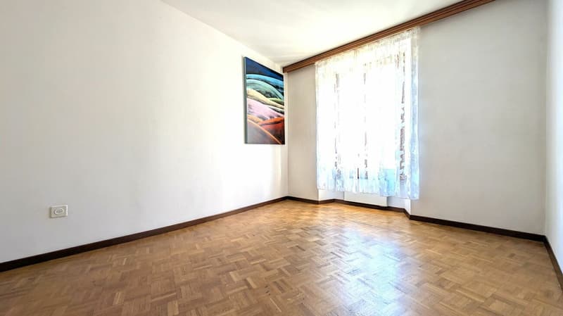 Atmosphère unique avec cheminée et disposition personnalisable (7)