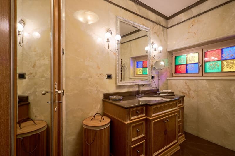 Luxury and lake view in the heart of Lugano (17)