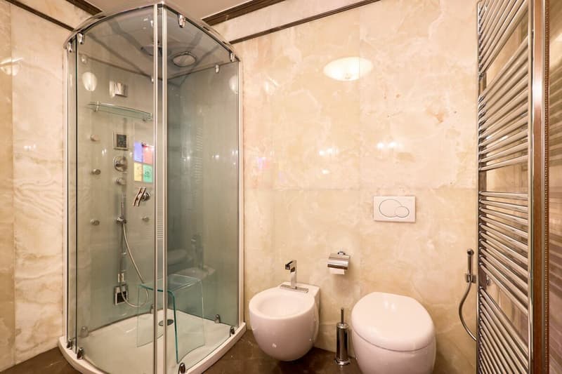 Luxury and lake view in the heart of Lugano (16)