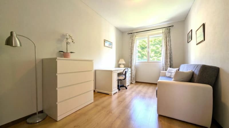 Städtische Eleganz mit Burgblick (10)