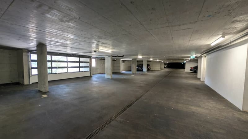 Spacious, modern design and new! (16)