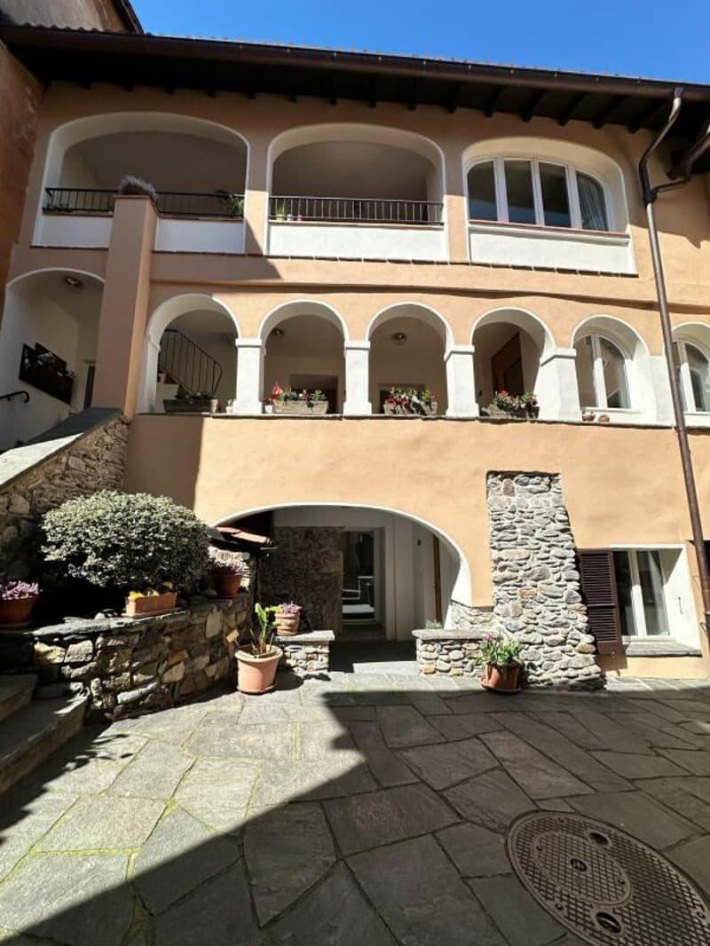 Incantevole 3 locali in casa storica vicino al lago (12)