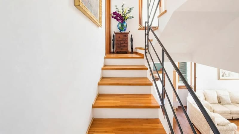 Casa di charme con camino, terrazzo e locale hobby insonorizzato (9)