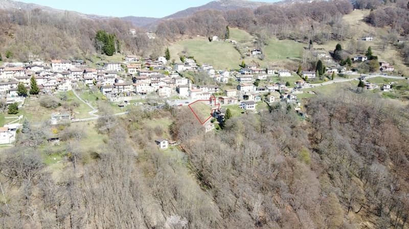 Costruisci il tuo sogno con vista - Terreno panoramico edificabile (1)