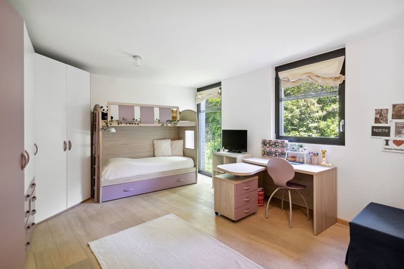 Design & Komfort mit Swimmingpool in Cureggia (9)