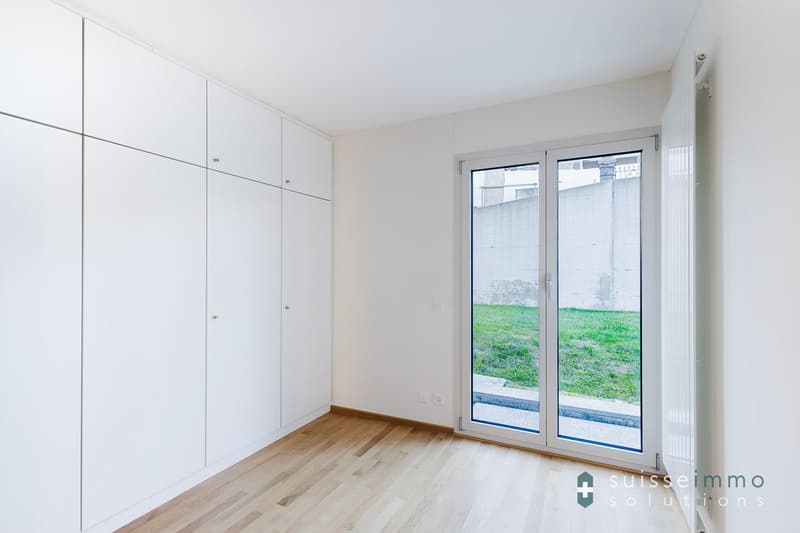 Appartement spacieux avec jardin dans un emplacement convoité (4)