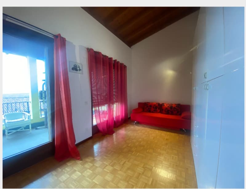 Castel San Pietro - Maison mitoyenne de 6,5 pièces avec vue panoramique (4)