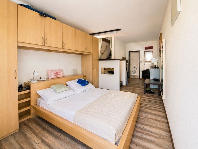Montagnola - Charming Duplex 2.5 rooms - with private deck and parking space in the garage (8)