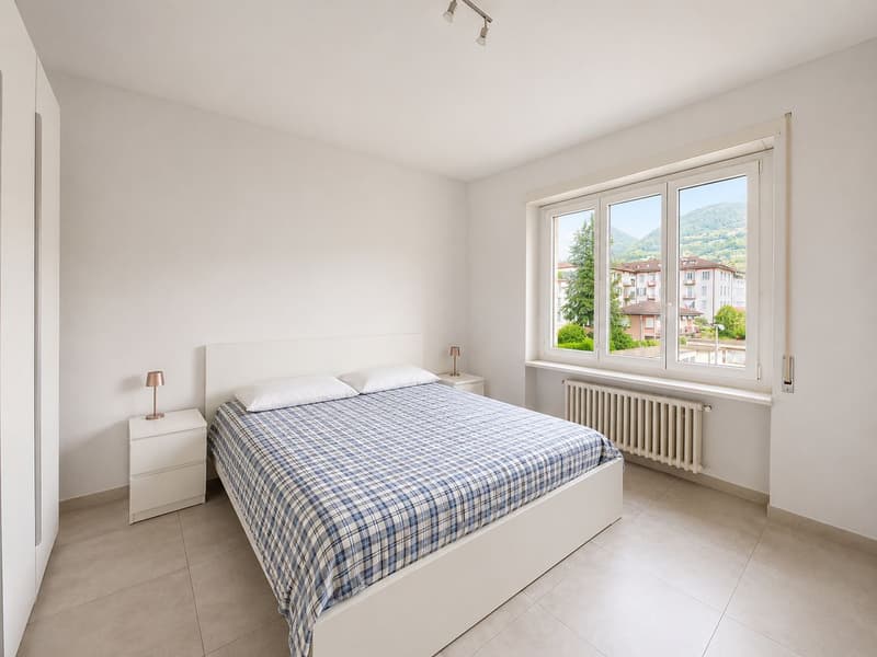 Lugano city center, spacious and bright 4.5 rooms (6)