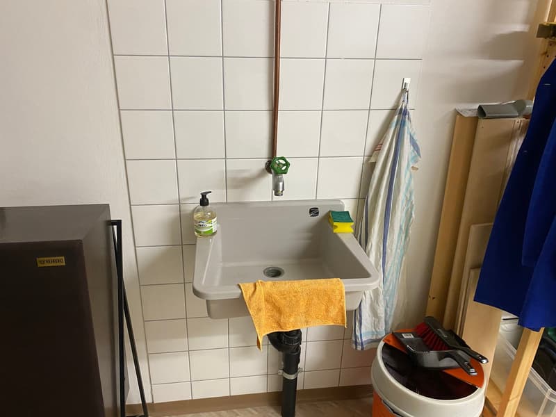 Lavabo im Bastelraum