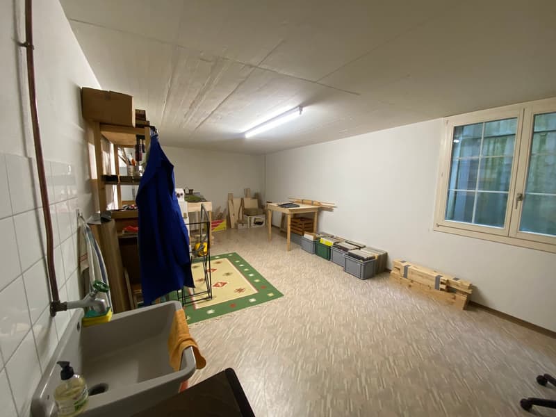 Pièce hobby et bricolage au sous-sol à Nürensdorf (1)