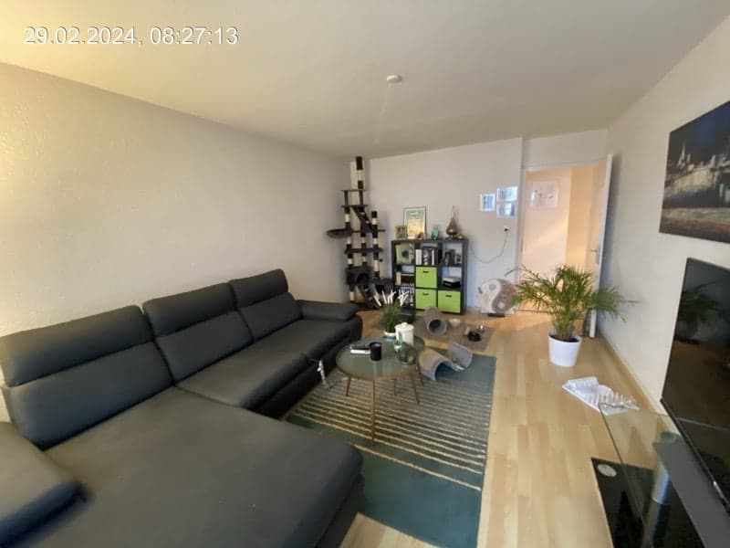 Helle 3-Zimmer-Wohnung mit Balkon im 4. Stock in Kloten (7)