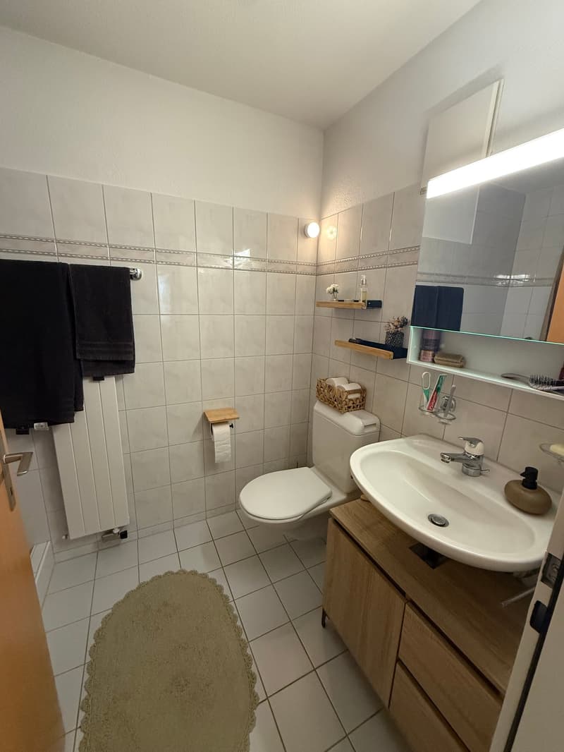 Central, bright & cozy: 2.5-room apartment in Niederwil (7)