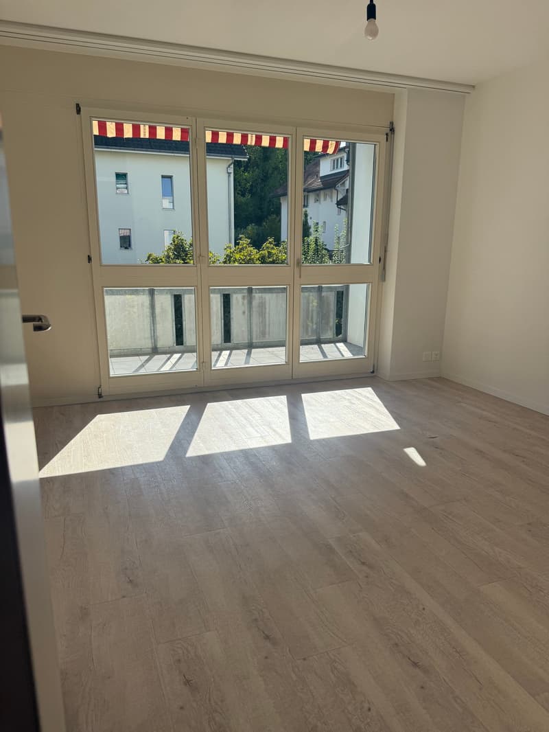 1 Mietzins geschenkt / helle gemütliche Wohnung in Bremgarten (6)