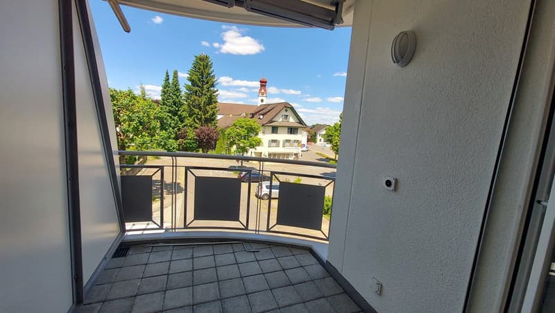 Zentral, hell & gemütlich: 2.5-Zimmer-Wohnung in Niederwil (7)