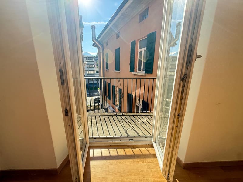 Appartamento di pregio e ricco di fascino nel centro di Bellinzona (6)