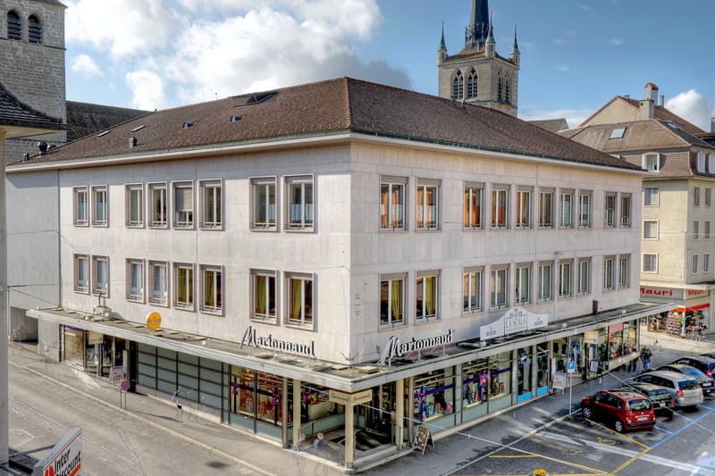Verkaufsfläche von 69 m2 im Stadtzentrum von Payerne (1)