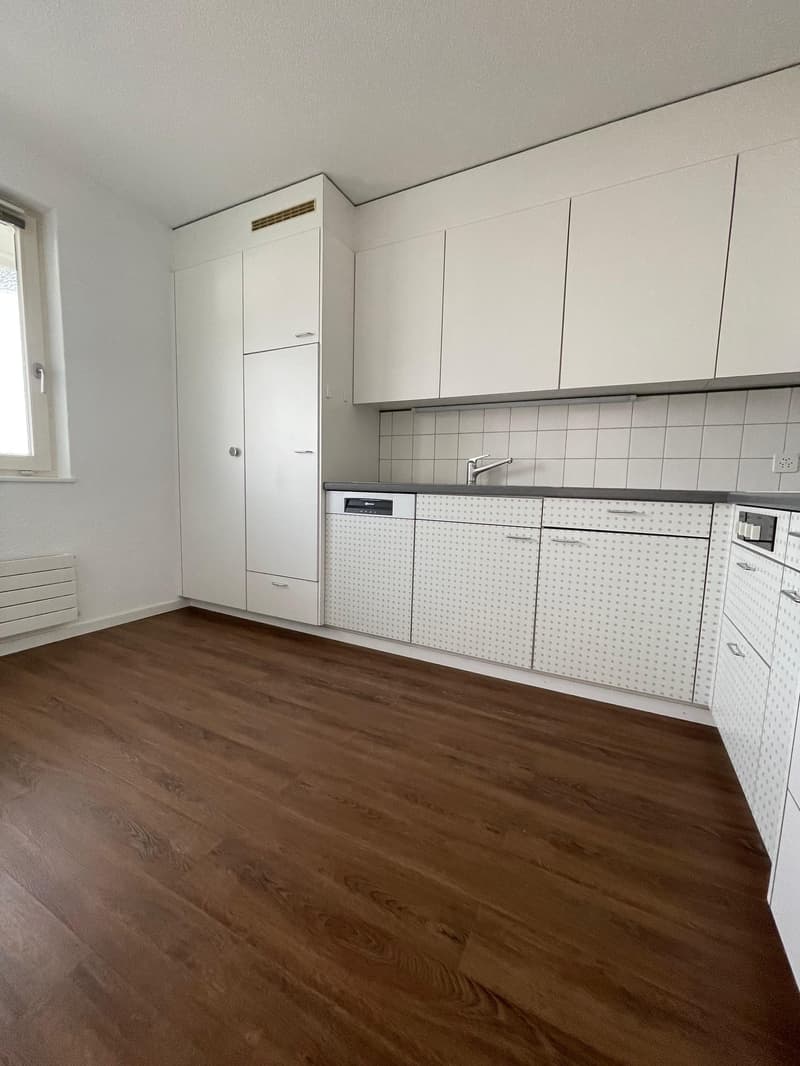 Maisonette-Wohnung mit sonnigem Balkon in Zuchwil (2)