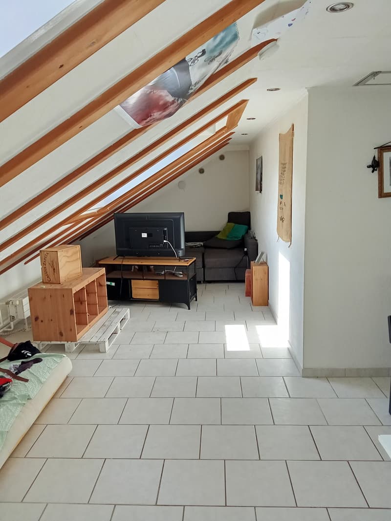 2.5 Zimmerwohnung an der Hauptstrasse 4, Müllingen zu vermieten! (4)