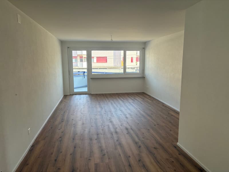 Erstvermietung von mehreren totalsanierten 3.5-Zimmer-Wohnungen an zentraler Lage in Dietikon (3)