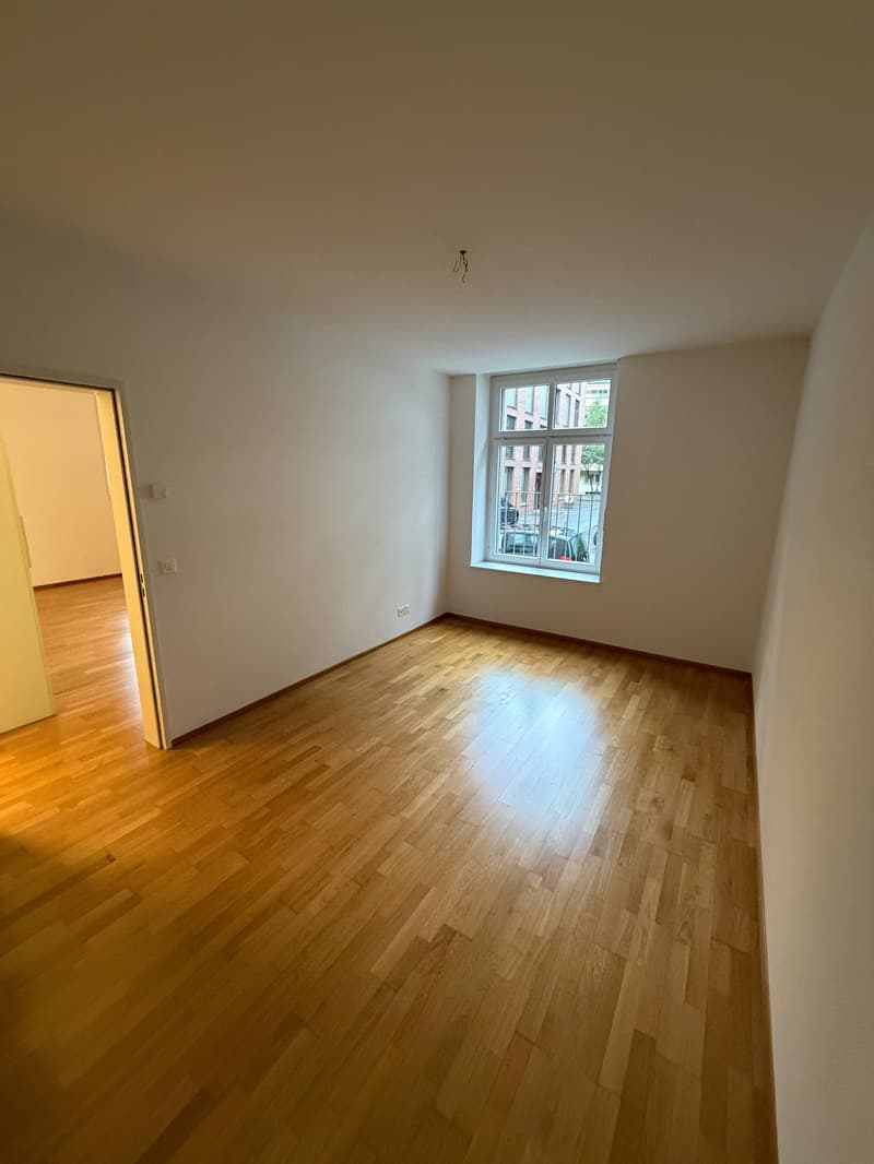 Wunderschöne 2 Zimmerwohnung an top Lage zu vermieten! (6)