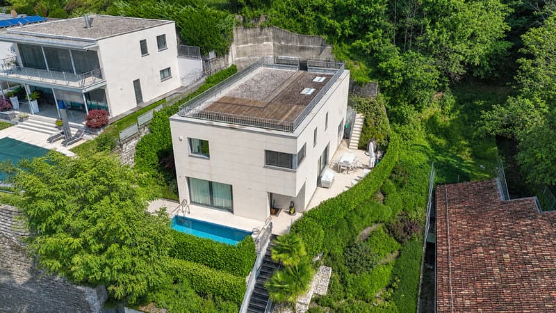 Moderna Villa di Pregio con Piscina a Pochi Minuti dal Lugano Centro (2)