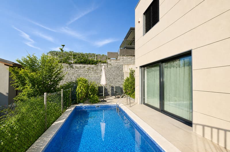 Moderna Villa di Pregio con Piscina a Pochi Minuti dal Lugano Centro (3)
