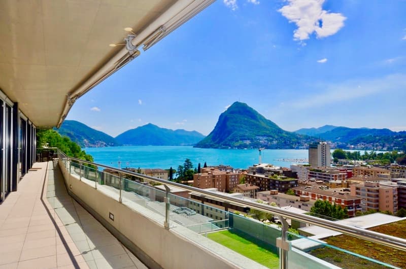 Magnifico Attico di Lusso con Terrazza-Tetto e Vista Lago di Lugano (3)