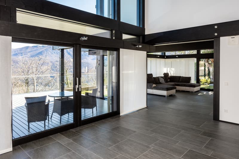 Moderna Villa HUF HAUS con con Vista Panoramica sul Lago di Lugano (10)