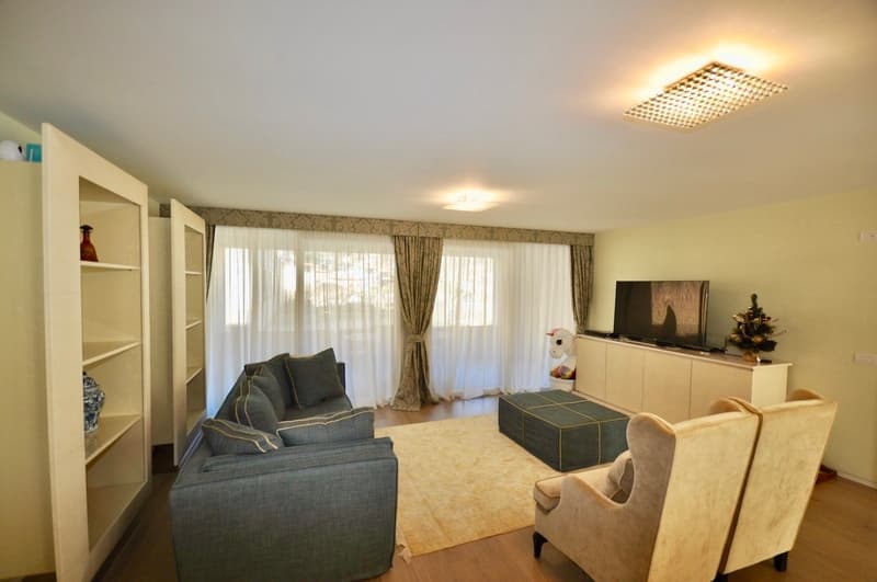 Elegante Duplex presso Complesso Residenziale fronte lago di Lugano (10)