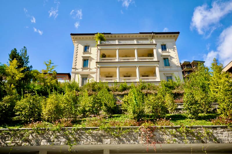 Villa Clelia - Attico con Vista Lago di Lugano in Palazzo d'Epoca (1)