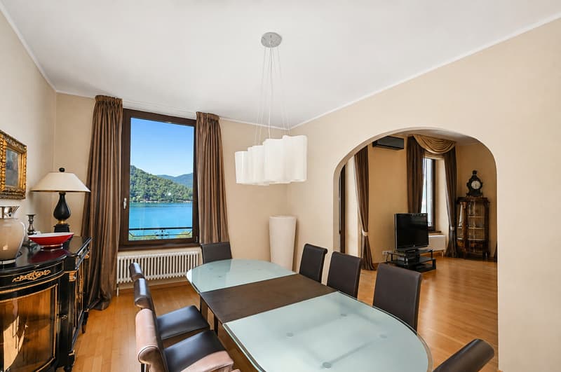 Elegante Attico Direttamente sulle Rive del Lago di Lugano (8)