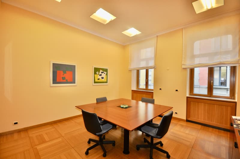 Elegante ufficio / appartamento di rappresentanza in centro Lugano (4)
