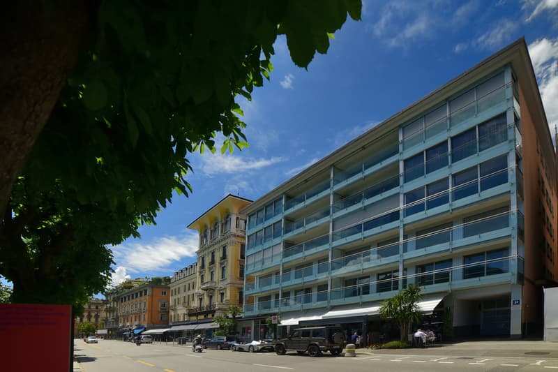 Esclusivo Appartamento di Lusso in prima fila sul lago di Lugano (7)