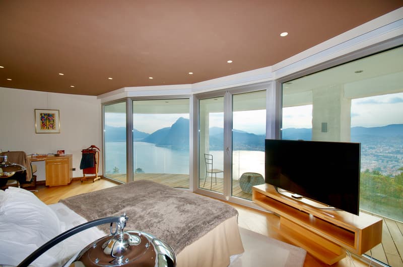 Moderno Attico Duplex di Lusso con Vista Mozzafiato sul Lago di Lugano (6)