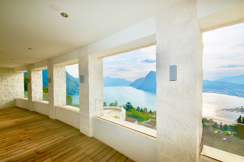 Moderno Attico Duplex di Lusso con Vista Mozzafiato sul Lago di Lugano (9)