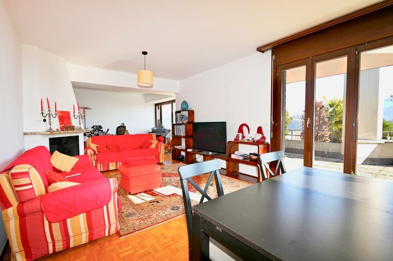 Villa a Breganzona con Vista Imprendibile sulle Montagne (6)