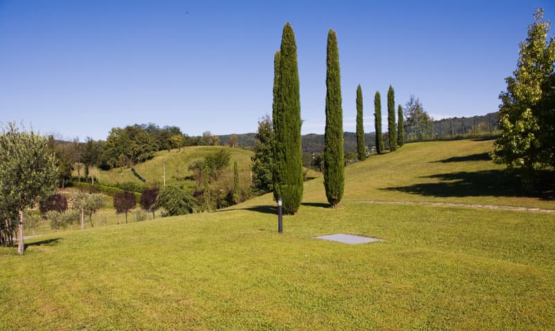 Villa in stile Toscano in vendita vicino al Lago di Como (2)