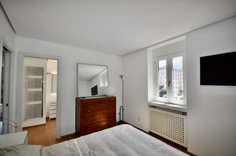 Appartamento di Lusso Vista Lago di Lugano Prima Linea a Paradiso (10)
