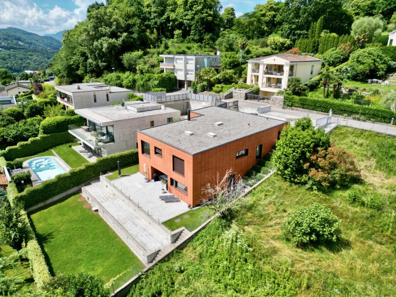Villa Moderna e Ecologica con Standard Minergie a Breganzona (2)