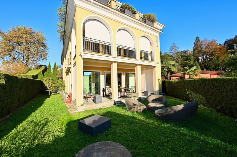 Elegante Appartamento con Giardino Privato in vendita a Montagnola (4)