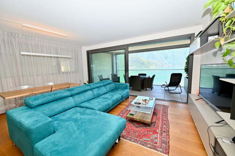 Raffinato Appartamento con Vista Lago, Perfetto come Casa Vacanze (8)