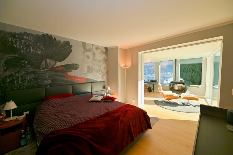 Esclusiva Villa di Lusso con Piscina Coperta e Vista Lago (12)