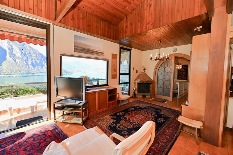 Villa with 2 Independent Apartments and Breathtaking Lake View at 180 Degrees (8)