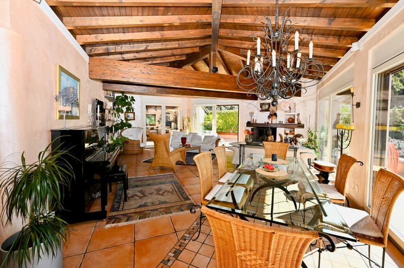 Elegante Attico con Vista Mozzafiato a 180 sul Lago - Casa di Vacanze (10)